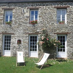 Livry  Chambre D'Hotes Entre Terre Et Mer B&B Exterior photo