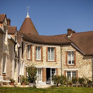 Baye  Le Petit Chateau B&B Exterior photo