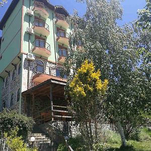 Hotel Varnenzi Laki Exterior photo