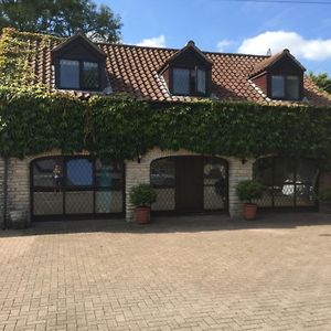 Coalpit Heath The Old Coach House At Byre House 빌라 Exterior photo