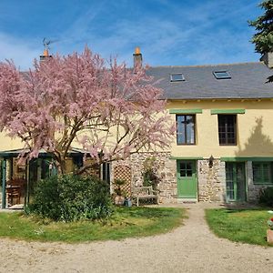 Yvignac-la-Tour Les Berges De La Planchette B&B Exterior photo