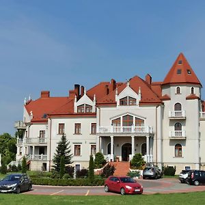 Palac Koronny Noclegi & Wypoczynek Wodzisław Exterior photo