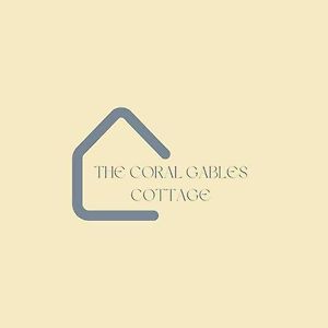 Unique Coral Gables Cottage 마이애미 Exterior photo
