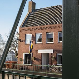 빌로크지일 Yep! Slapen Bij De Sluis B&B Exterior photo