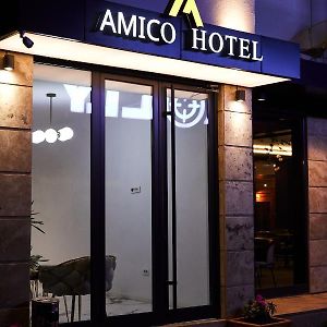 Amico Hotel 프리슈티나 Exterior photo