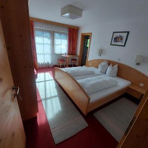 Haus Theresia Alpbach B&B Exterior photo