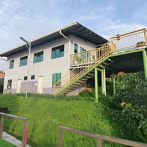 라나우 The Cloud Kinabalu- House 빌라 Exterior photo