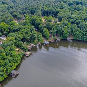 Bracey Lake Gaston Duo Kayaks And Dock Duplex 4000+ Sq Ft 빌라 Exterior photo