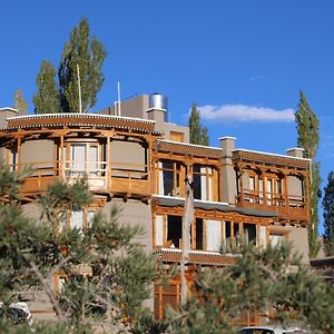 Dakpa House Ladakh 호텔 Ranbirpura Exterior photo