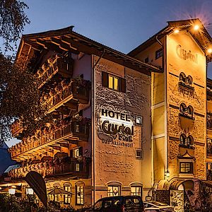 Hotel Crystal - Kitzhorn Suites 상트조한인티롤 Exterior photo