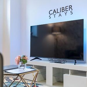 Caliber Stays Apartments & Homes - The Hermes Suite - One Bedroom Apartment - Xskyline Views 맨체스터 Exterior photo