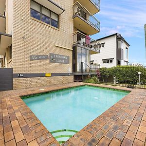 Tarrohan Lodge Unit 7 Kings Beach Qld 칼론드라 Exterior photo