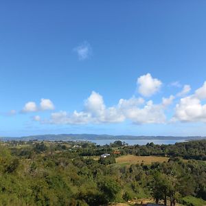 El Encanto De Chiloe 호텔 Lechagua Exterior photo