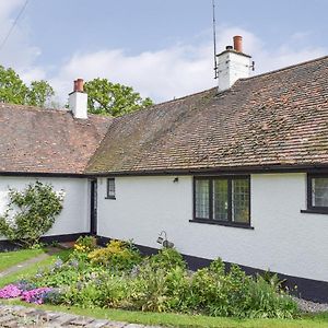 Kingshill Farm Cottage - 28270 그레이트미센던 Exterior photo