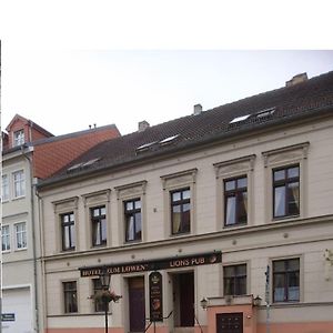 Hotel-Garni "Zum Loewen" 바트프레이엔왈드 Exterior photo