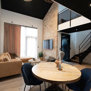 Lonin - Brand New Premium Apartment In The Heart Of 토르스하운 Exterior photo
