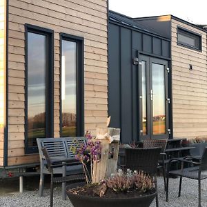 앨더스바츠 Tinyhouse -Reset Im Vilstal -Zurueck Zum Ursprung 아파트 Exterior photo