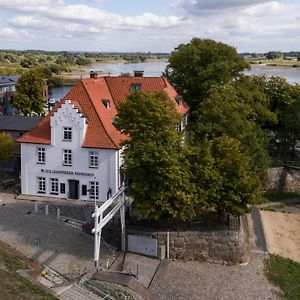 Traditionshaus By Zollenspieker Faehrhaus 호텔 함브루크 Exterior photo