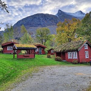 Innfjorden Lensmansgarden 빌라 Exterior photo