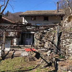 인트라냐 Rustico Casa Barbara 빌라 Exterior photo