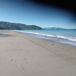 Rarangi Seaview On The Beach B&B 블레넘 Exterior photo