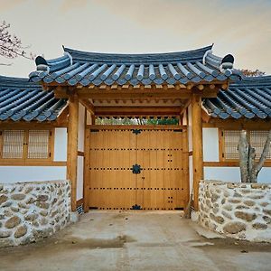 Hanok Stay - Jukrokjungsa 구례 Exterior photo