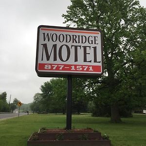 Woodridge Motel 테레 호테 Exterior photo