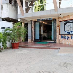 Bridge Hotel 몸바사 Exterior photo