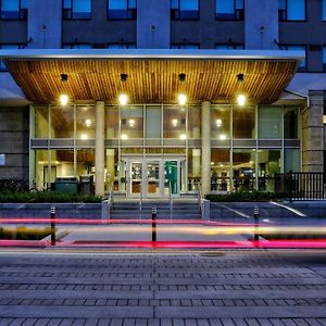 레지던스&컨퍼런스 센터 - 오타와 웨스트 아파트 호텔 Exterior photo