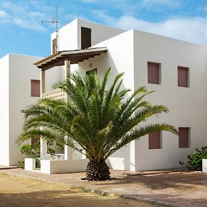 Apartamentos Escandell - Formentera Vacaciones 플라야미그호른 Exterior photo