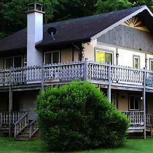 Slide Mountain Forest House 올리베리아 Exterior photo