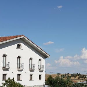 Hostal Landhaus 호텔 엘모랄 Exterior photo