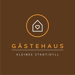 Gastehaus "Kleines Stadtidyll" -Zimmer Und Apartments By Hotel Holsteiner Hof- 지슈타흐트 Exterior photo