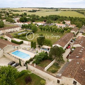 Saint-Jean-dʼAngély Domaine Les Granges 빌라 Exterior photo