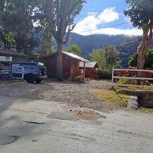 Cabanas San Gerardo 산제라르도 데 도타 Exterior photo