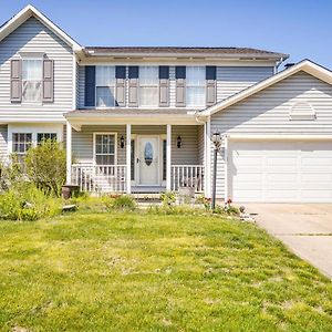 Spacious Home With Deck - 9 Mi To Downtown Columbus 가하나 Exterior photo