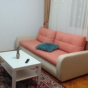 Orşova Apartament Alexandra 아파트 Exterior photo
