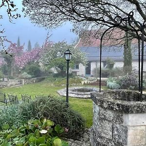 Bréhémont Garden Retreat Loire Riverside 아파트 Exterior photo