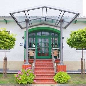 Zum Gruenen Tor - Ganzheitliche Pension 호텔 괴를리츠 Exterior photo