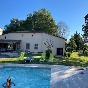 La Tour Du Sorbey - Gite Nature Familial - Piscine - 3 A 6 Pax 호텔 Monségur Exterior photo