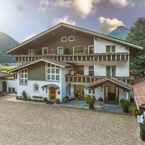 캄포투레스 Garni Zimmerhofer B&B Exterior photo