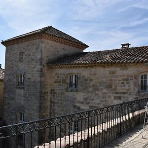 Vagnas Prieure Du 17E Dans L'Ardeche Meridionale B&B Exterior photo