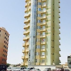Bneid Al Gar Penthouse Entire Apartment 3 Bedroom Family Only 쿠웨이트 Exterior photo