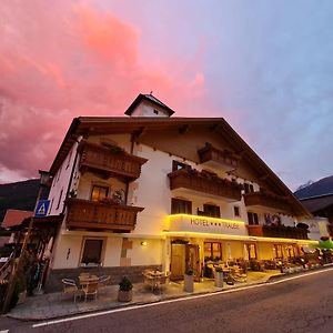 Hotel Traube - 스텔비오 Exterior photo