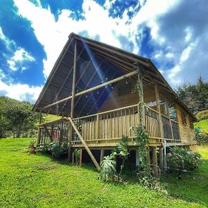 El Penol  Espectacular Cabana Loft En Guatape - Jacuzzi 빌라 Exterior photo