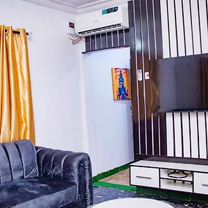 Homely 1-Bed-Apt With 24Hrs Power & Fast Internet 라고스 Exterior photo