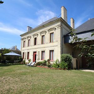 Vaudelnay Domaine Des Roses B&B Exterior photo