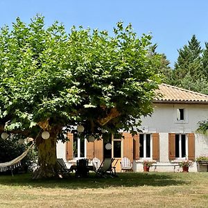 La Ferme Du Miouat 호텔 생-줄리앙-앙-보른 Exterior photo