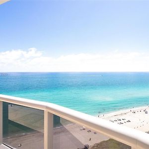 Luxury Oceanfront Sunny Isles Beach Three Bedrooms 마이애미 비치 Exterior photo