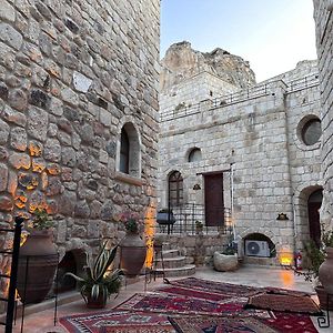 Under Cave Cappadocia 호텔 어굽 Exterior photo